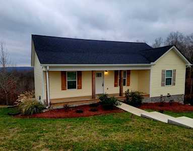 829 Skyview Dr Ashland City, TN 37015