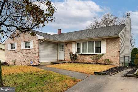 308 Shetlands Ln Glen Burnie, MD 21061