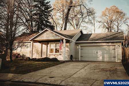 3833 Oakmont Lp Albany, OR 97322