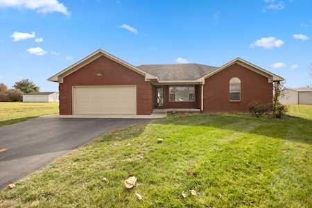 6021 E Smokey View Ln W Mooresville, IN 46158