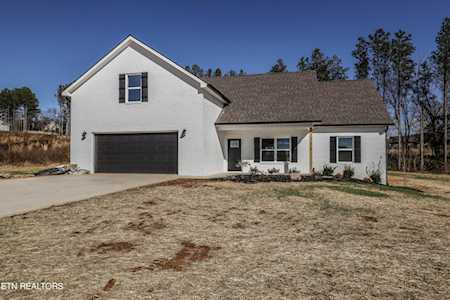 816 Pinebrooke Dr Maryville, TN 37801