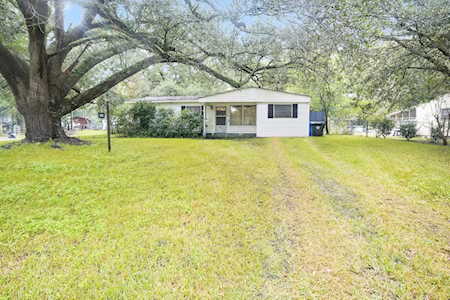 835 Prince John Drive Charleston, SC 29407