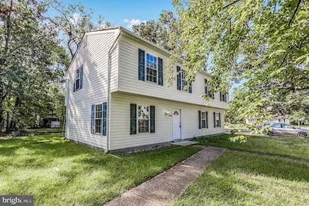 4810 Underwood Ct Waldorf, MD 20602