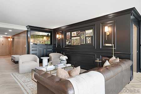 1820 Avenida Del Mundo #201 Coronado, CA 92118
