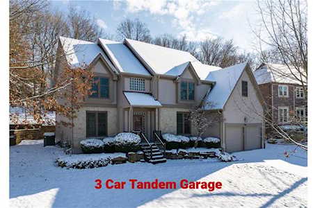7621 Lichtenauer St Shawnee, KS 66217