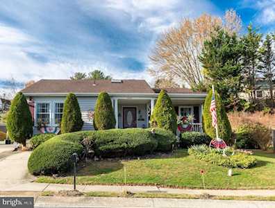4301 Sycamore Dr Hampstead, MD 21074