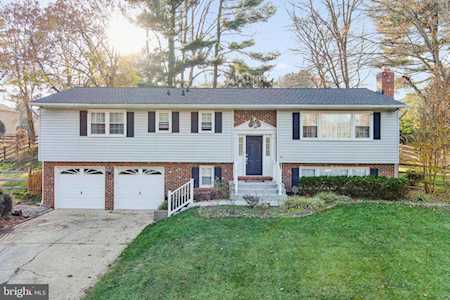5031 Castle Moor Dr Columbia, MD 21044