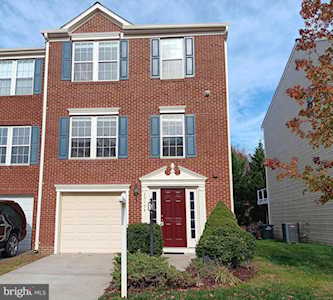 25194 Destination Square Aldie, VA 20105