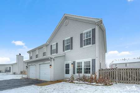 2263 Rebecca Circle Montgomery, IL 60538