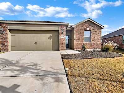 2209 Wainwright Street Princeton, TX 75407