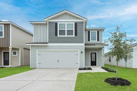 137 Morrison DR Jarrell, TX 76537