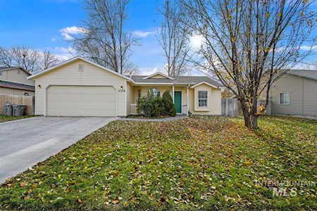 2329 W Windmill Ave Nampa, ID 83651-8819