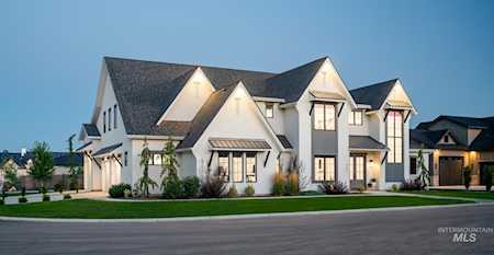 5691 N Stafford Ln Meridian, ID 83646