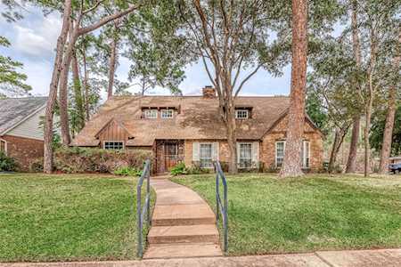 12202 Cobblestone Dr Houston, TX 77024