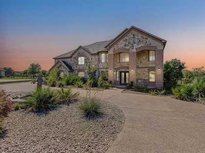2508 Mustang Court Cedar Hill, TX 75104