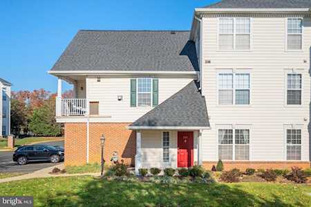 25300 Lake Mist Square #205 Chantilly, VA 20152