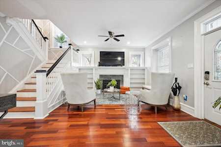 123 Township Line Rd Jenkintown, PA 19046