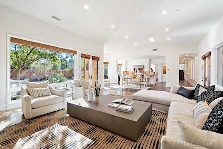 3427 Via Monteverde Encinitas, CA 92024