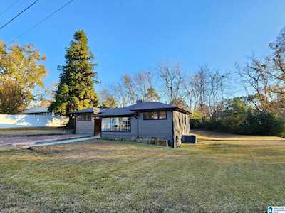 5904 Lantrip Drive Bessemer, AL 35023
