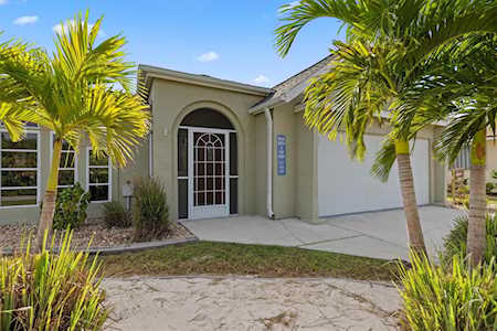 17299 Lake Worth Blvd Port Charlotte, FL 33948