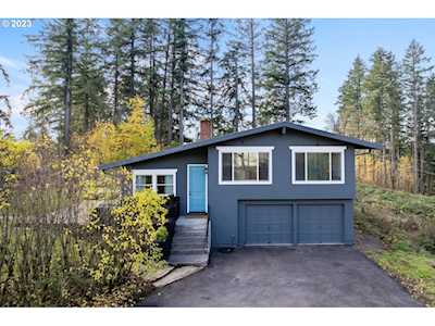 17112 SW High Hill LN Beaverton, OR 97007