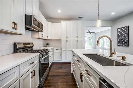 5717 Tremont Street Dallas, TX 75214