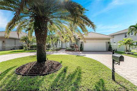 6488 NW 56th Dr Coral Springs, FL 33067