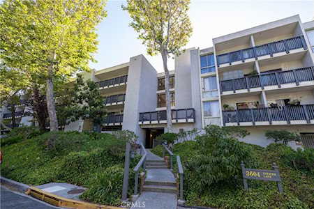 3604 W Estates Ln #303 Rolling Hills Estates, CA 90274