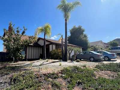 11016 Collinwood Drive Santee, CA 92071