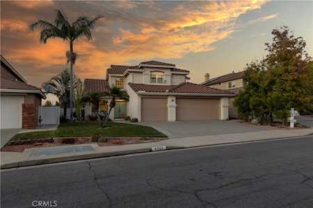 8245 E Park Terrace Ln Anaheim Hills, CA 92808