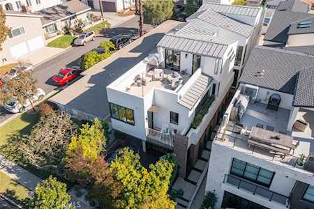 424 Larkspur Ave Corona Del Mar, CA 92625