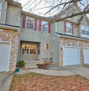 4494 Apple Blossom Dr Center Valley, PA 18034