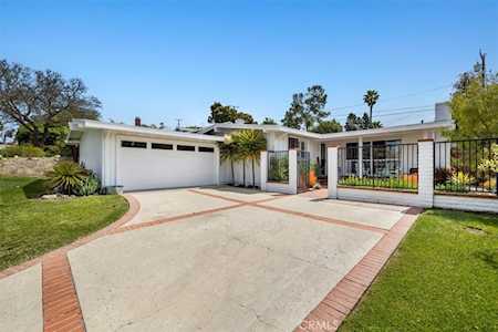 27150 Whitestone Rd Rancho Palos Verdes, CA 90275