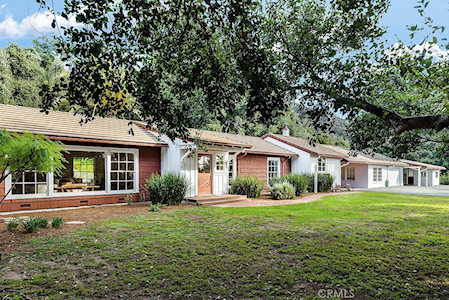 3283 Mesaloa Ln Pasadena, CA 91107