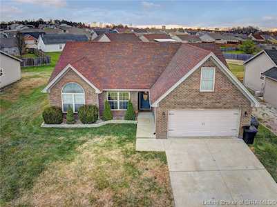 12210 New Perry Ln Sellersburg, IN 47172