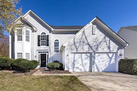 9529 Autumn Applause Dr Charlotte, NC 28277