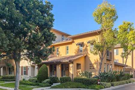 47 Stepping Stone Irvine, CA 92603