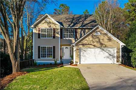 827 Hillary Court Lawrenceville, GA 30043