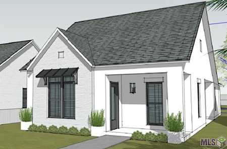 14127 Village Square Ave Central, LA 70818
