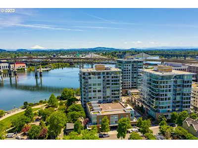 1900 S River DR #107 Portland, OR 97201