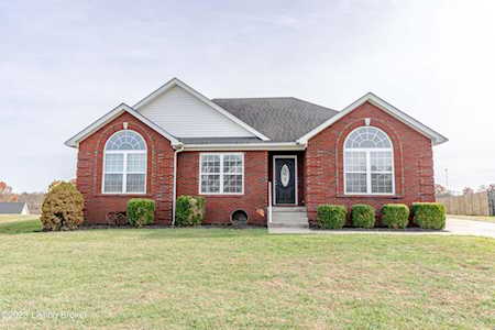 24 Persimmon Dr Taylorsville, KY 40071