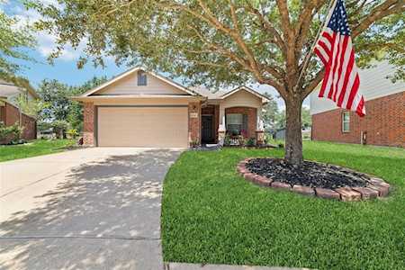 26146 Travis Brook Dr Richmond, TX 77406