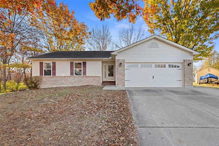 61 Chip Dr O'fallon, MO 63366