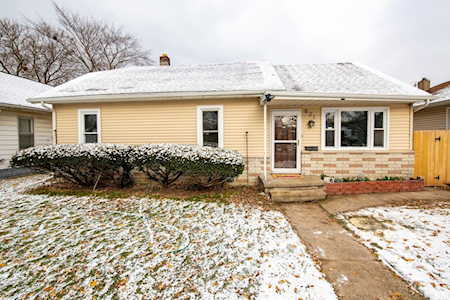 821 Altgeld Street South Bend, IN 46614