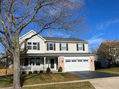 590 Chesterfield Ln South Elgin, IL 60177