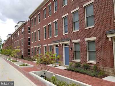 906 Heights Alley SE Washington, DC 20032