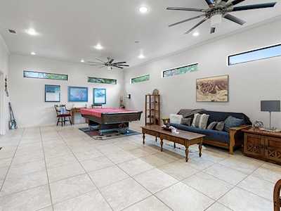 209 Ridgeway Avenue Azle, TX 76020