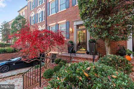 3737 Winfield Ln NW Washington, DC 20007
