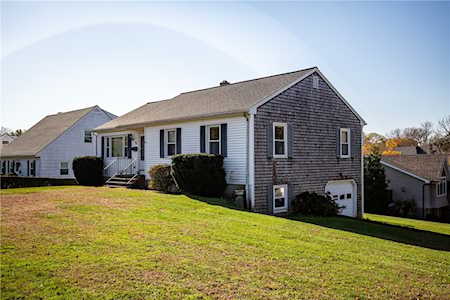 35 Coggeshall Ave Newport, RI 02840