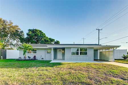2806 Upper Tangelo Dr Sarasota, FL 34239